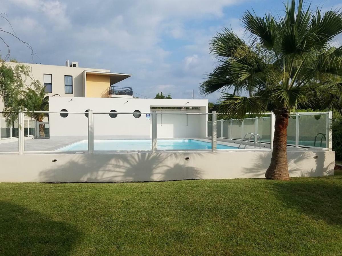 F1 De 36M2 Avec Terrasse Et Parking Privatif. Apartment La Roquette-sur-Siagne Bagian luar foto